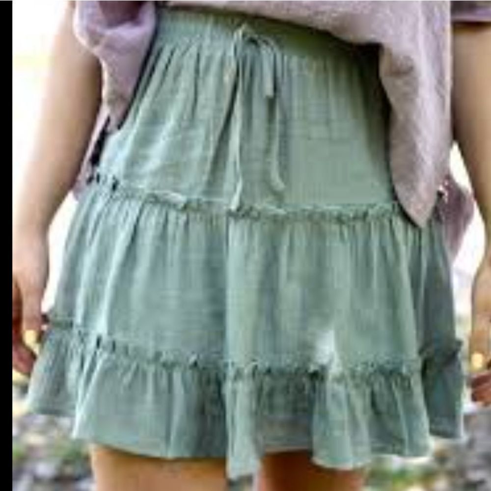 BRAND NEW MINI SKIRT FROM HESPERUS